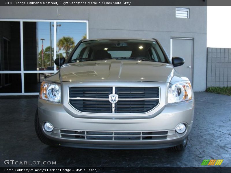 Light Sandstone Metallic / Dark Slate Gray 2010 Dodge Caliber Mainstreet