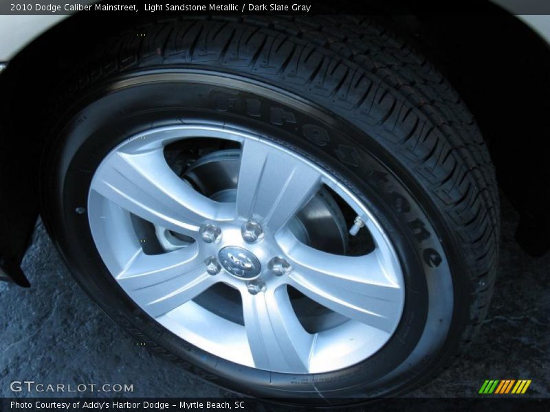 Light Sandstone Metallic / Dark Slate Gray 2010 Dodge Caliber Mainstreet