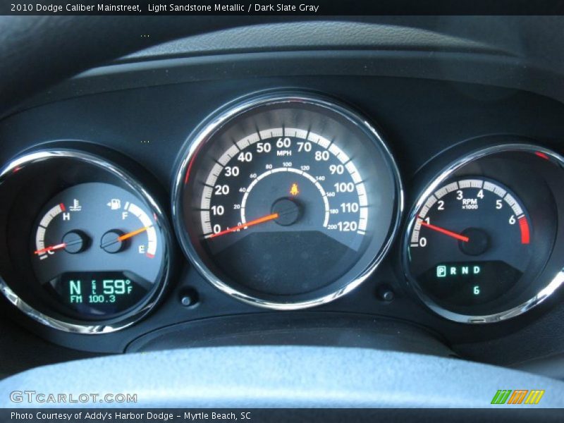 Light Sandstone Metallic / Dark Slate Gray 2010 Dodge Caliber Mainstreet