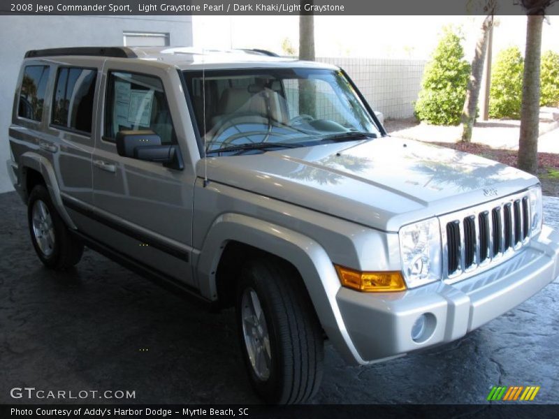 Light Graystone Pearl / Dark Khaki/Light Graystone 2008 Jeep Commander Sport