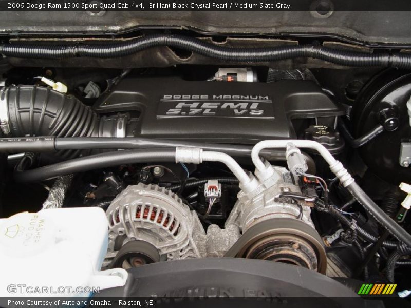 Brilliant Black Crystal Pearl / Medium Slate Gray 2006 Dodge Ram 1500 Sport Quad Cab 4x4
