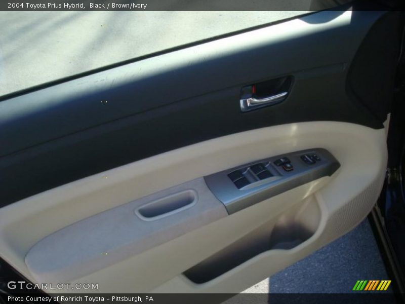 Black / Brown/Ivory 2004 Toyota Prius Hybrid