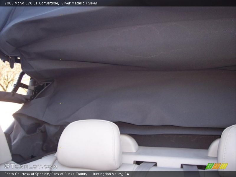 Silver Metallic / Silver 2003 Volvo C70 LT Convertible