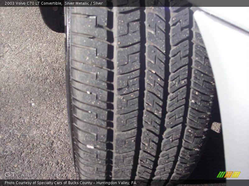 Silver Metallic / Silver 2003 Volvo C70 LT Convertible