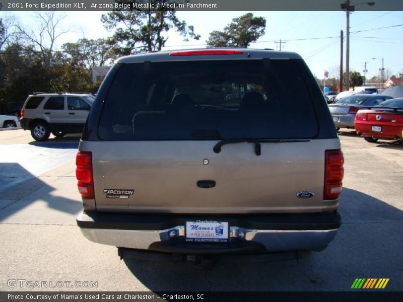 Arizona Beige Metallic / Medium Parchment 2001 Ford Expedition XLT