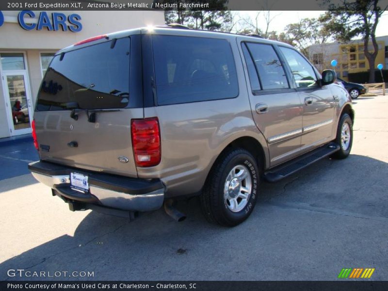 Arizona Beige Metallic / Medium Parchment 2001 Ford Expedition XLT