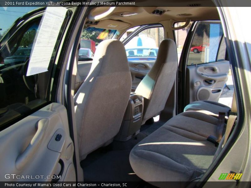 Arizona Beige Metallic / Medium Parchment 2001 Ford Expedition XLT