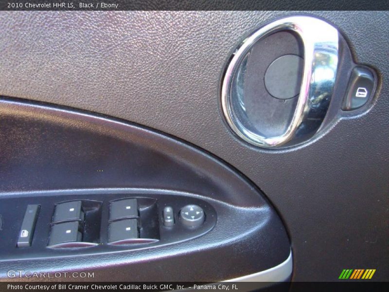 Black / Ebony 2010 Chevrolet HHR LS