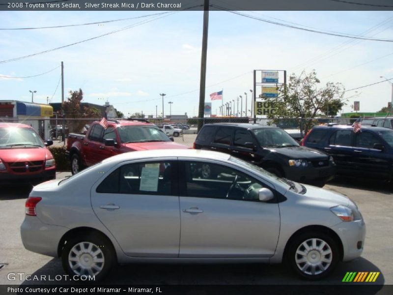 Silver Streak Mica / Dark Charcoal 2008 Toyota Yaris Sedan