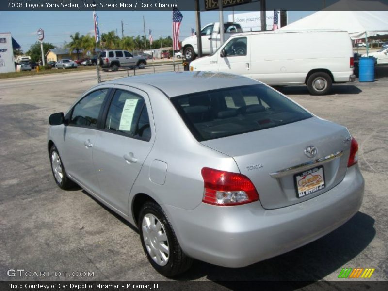 Silver Streak Mica / Dark Charcoal 2008 Toyota Yaris Sedan