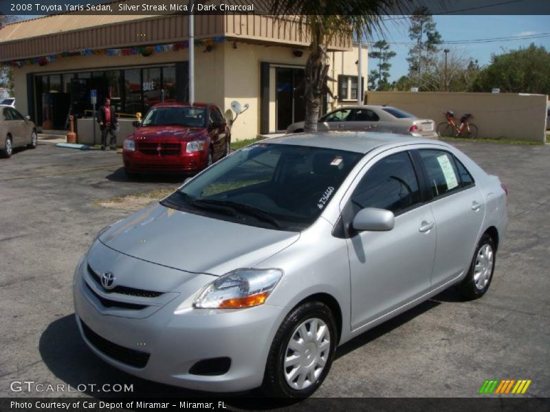 Silver Streak Mica / Dark Charcoal 2008 Toyota Yaris Sedan