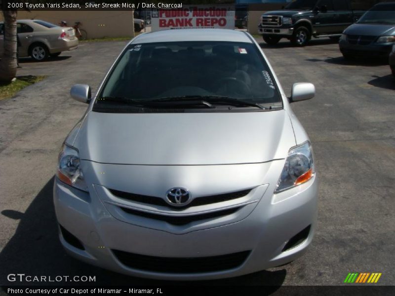 Silver Streak Mica / Dark Charcoal 2008 Toyota Yaris Sedan