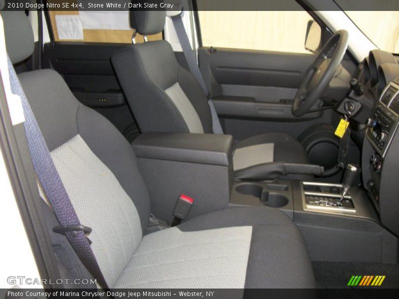 Stone White / Dark Slate Gray 2010 Dodge Nitro SE 4x4