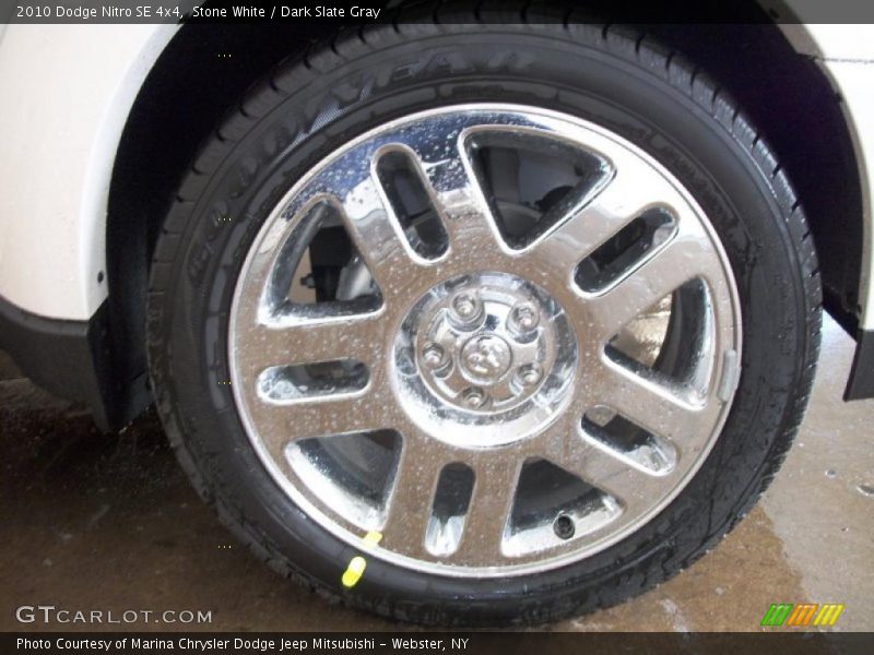 Stone White / Dark Slate Gray 2010 Dodge Nitro SE 4x4