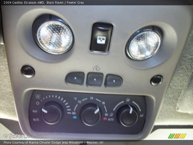 Black Raven / Pewter Gray 2004 Cadillac Escalade AWD
