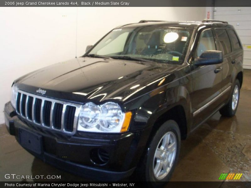 Black / Medium Slate Gray 2006 Jeep Grand Cherokee Laredo 4x4