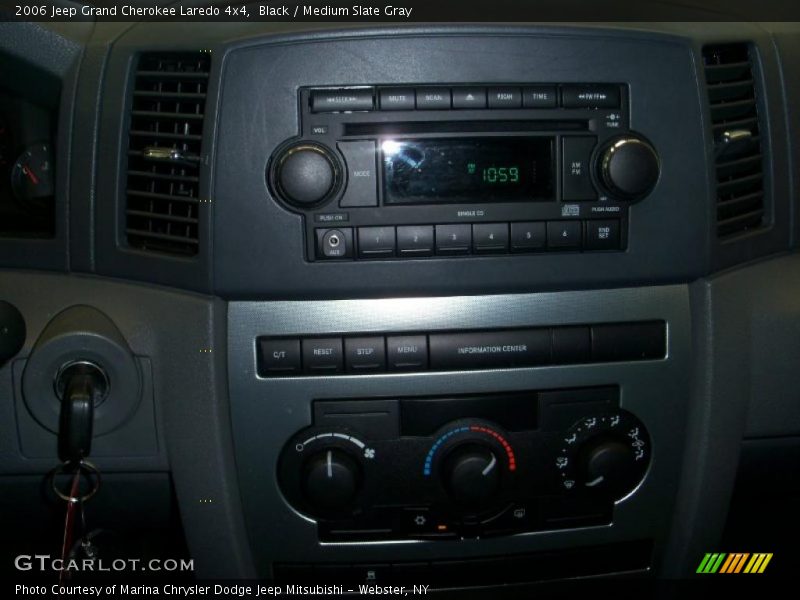 Black / Medium Slate Gray 2006 Jeep Grand Cherokee Laredo 4x4