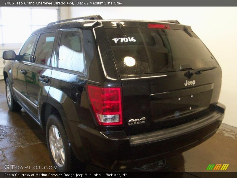 Black / Medium Slate Gray 2006 Jeep Grand Cherokee Laredo 4x4