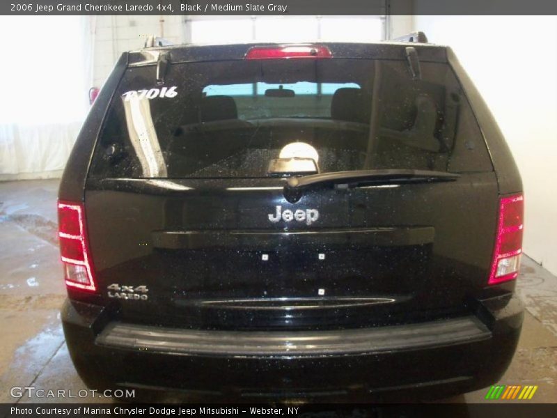 Black / Medium Slate Gray 2006 Jeep Grand Cherokee Laredo 4x4