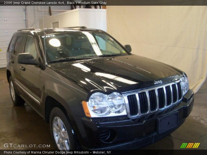 Black / Medium Slate Gray 2006 Jeep Grand Cherokee Laredo 4x4