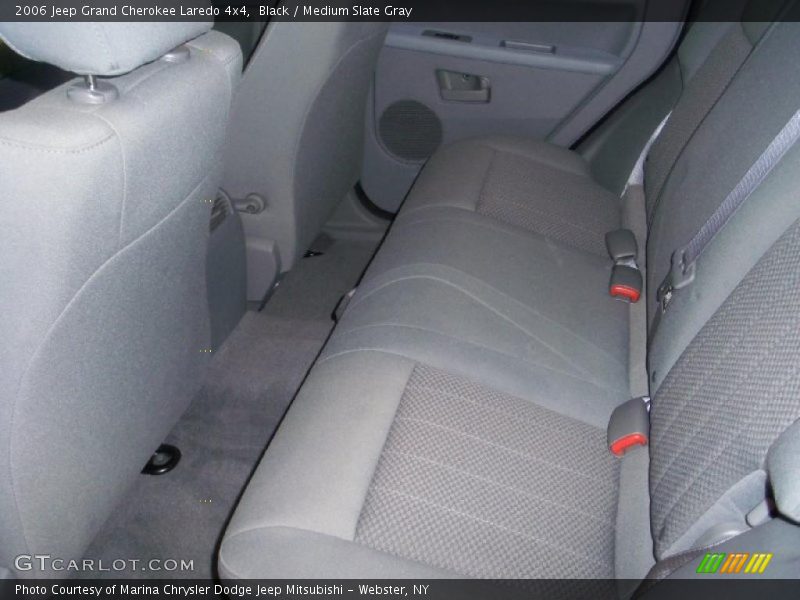 Black / Medium Slate Gray 2006 Jeep Grand Cherokee Laredo 4x4