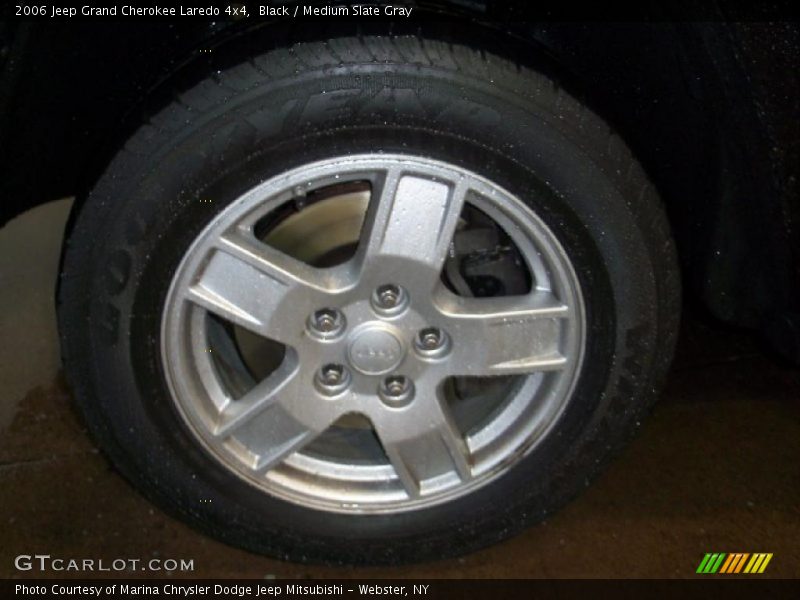 Black / Medium Slate Gray 2006 Jeep Grand Cherokee Laredo 4x4