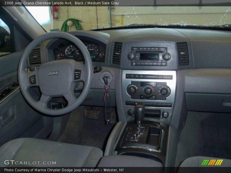 Black / Medium Slate Gray 2006 Jeep Grand Cherokee Laredo 4x4