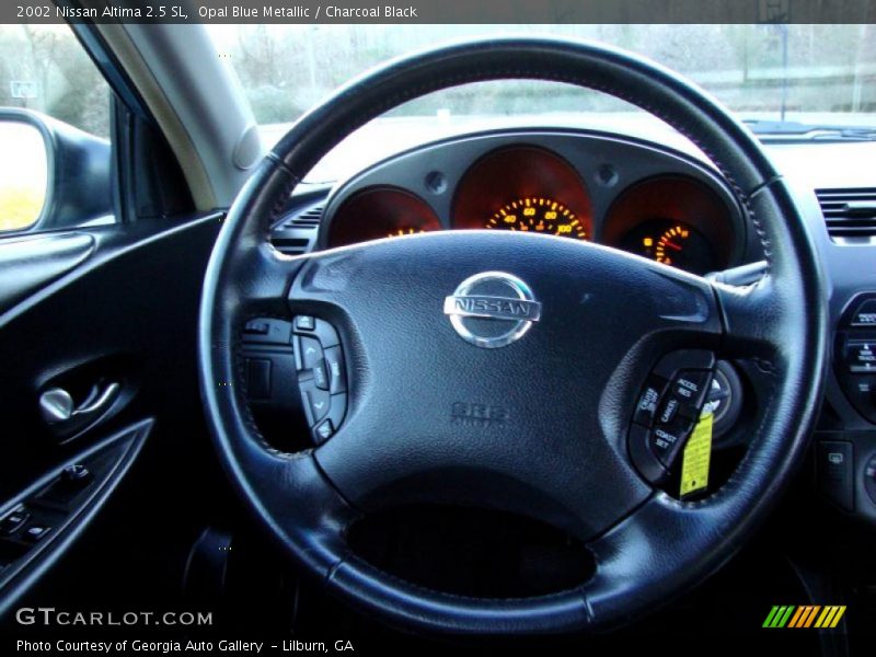 Opal Blue Metallic / Charcoal Black 2002 Nissan Altima 2.5 SL