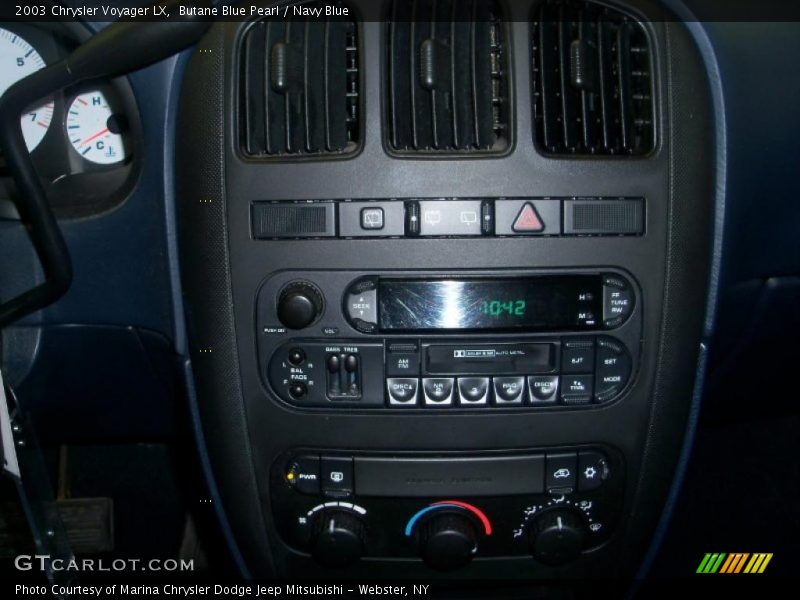Butane Blue Pearl / Navy Blue 2003 Chrysler Voyager LX