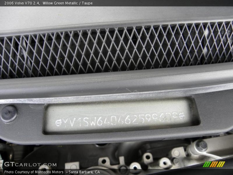 Willow Green Metallic / Taupe 2006 Volvo V70 2.4