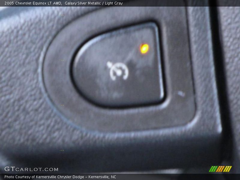 Galaxy Silver Metallic / Light Gray 2005 Chevrolet Equinox LT AWD