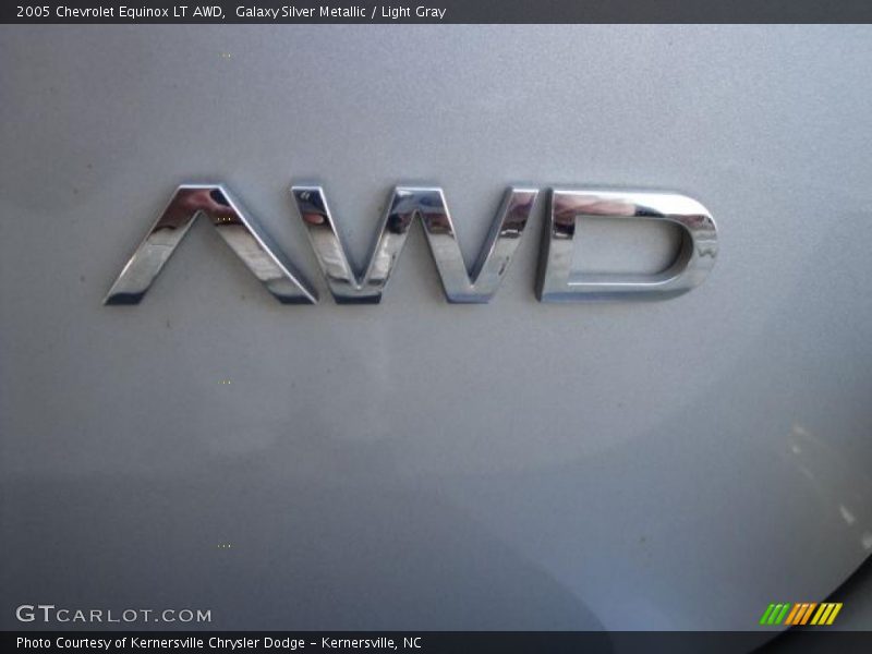 Galaxy Silver Metallic / Light Gray 2005 Chevrolet Equinox LT AWD