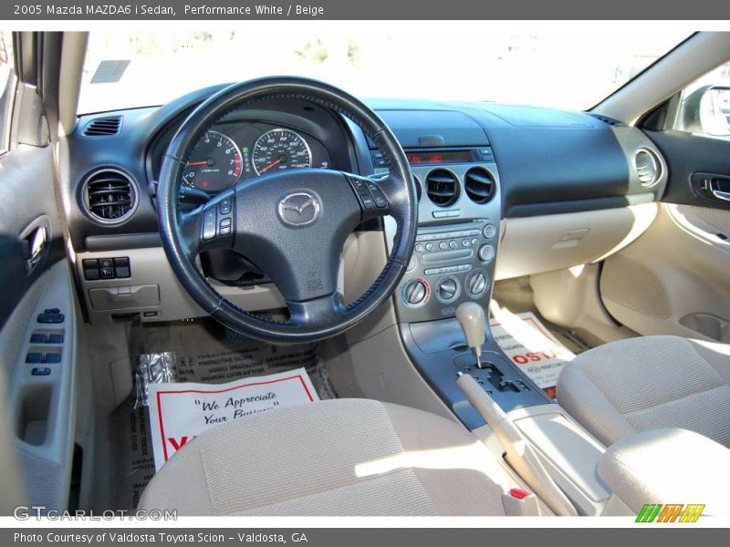 Performance White / Beige 2005 Mazda MAZDA6 i Sedan