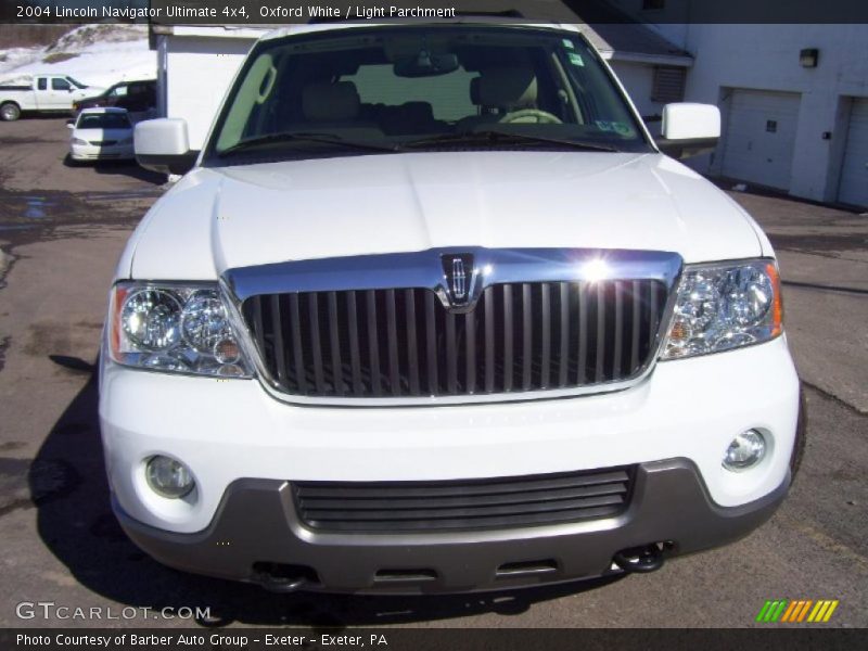 Oxford White / Light Parchment 2004 Lincoln Navigator Ultimate 4x4