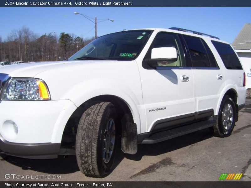 Oxford White / Light Parchment 2004 Lincoln Navigator Ultimate 4x4