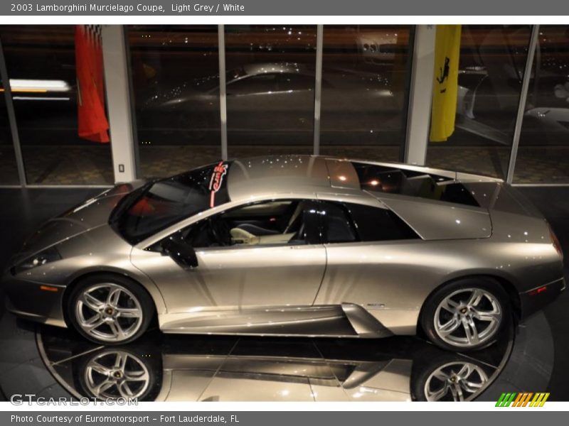 Light Grey / White 2003 Lamborghini Murcielago Coupe