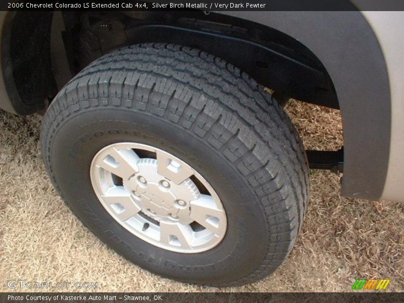 Silver Birch Metallic / Very Dark Pewter 2006 Chevrolet Colorado LS Extended Cab 4x4