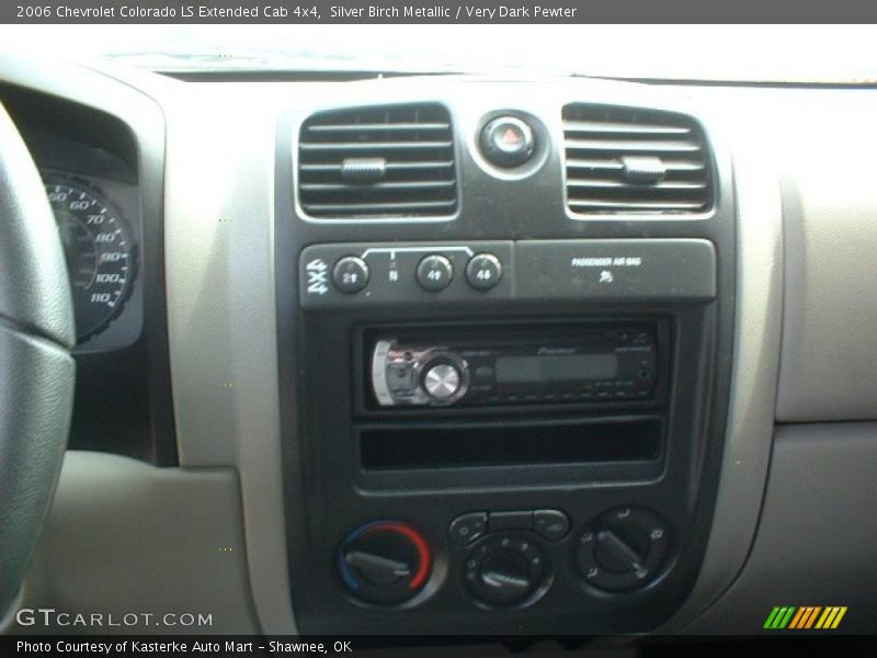 Silver Birch Metallic / Very Dark Pewter 2006 Chevrolet Colorado LS Extended Cab 4x4
