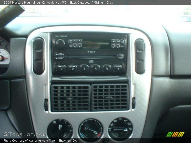 Black Clearcoat / Midnight Grey 2004 Mercury Mountaineer Convenience AWD