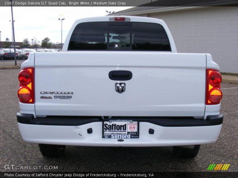 Bright White / Medium Slate Gray 2007 Dodge Dakota SLT Quad Cab