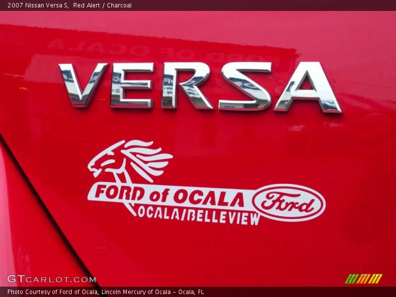 Red Alert / Charcoal 2007 Nissan Versa S