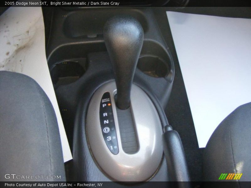 Bright Silver Metallic / Dark Slate Gray 2005 Dodge Neon SXT