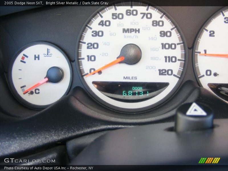 Bright Silver Metallic / Dark Slate Gray 2005 Dodge Neon SXT