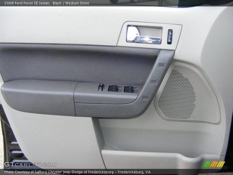 Black / Medium Stone 2008 Ford Focus SE Sedan