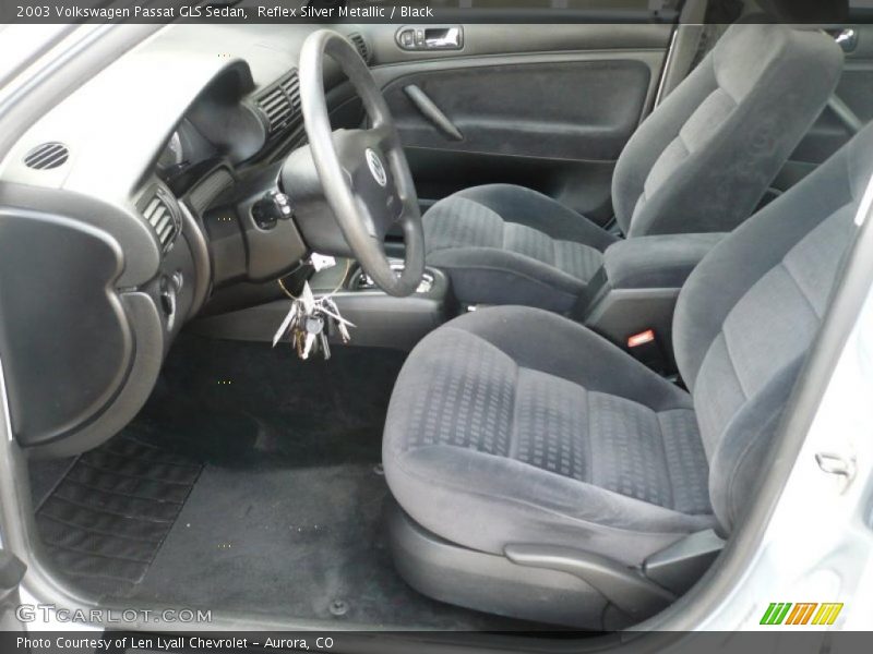 Reflex Silver Metallic / Black 2003 Volkswagen Passat GLS Sedan