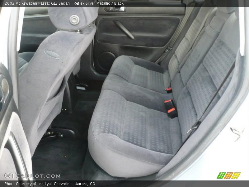 Reflex Silver Metallic / Black 2003 Volkswagen Passat GLS Sedan