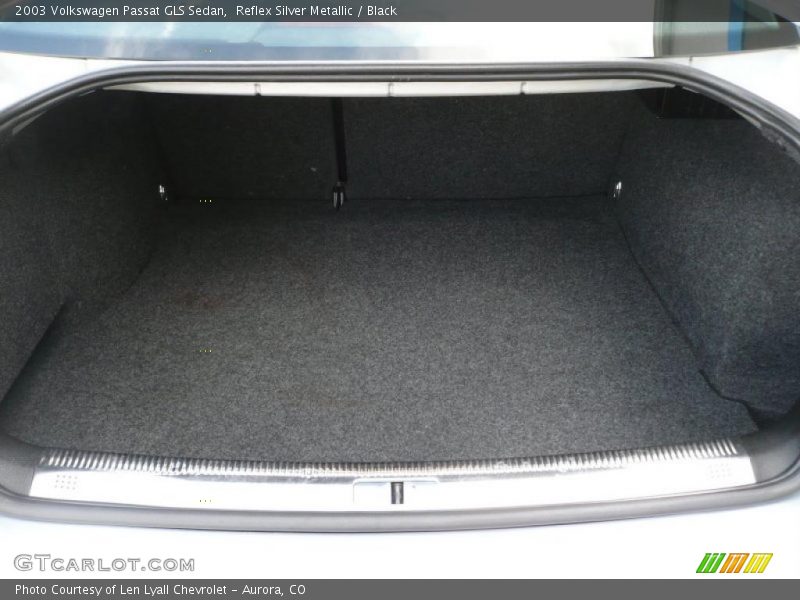 Reflex Silver Metallic / Black 2003 Volkswagen Passat GLS Sedan