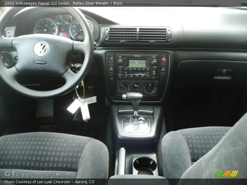 Reflex Silver Metallic / Black 2003 Volkswagen Passat GLS Sedan