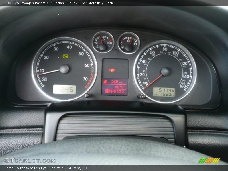 Reflex Silver Metallic / Black 2003 Volkswagen Passat GLS Sedan