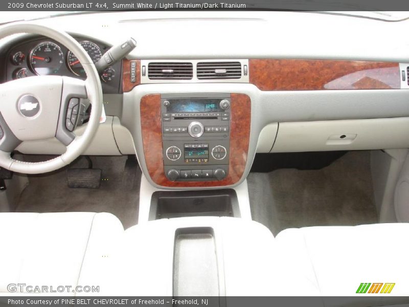 Summit White / Light Titanium/Dark Titanium 2009 Chevrolet Suburban LT 4x4
